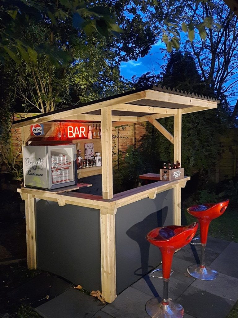 Powder coated aluminum garden bar cladding